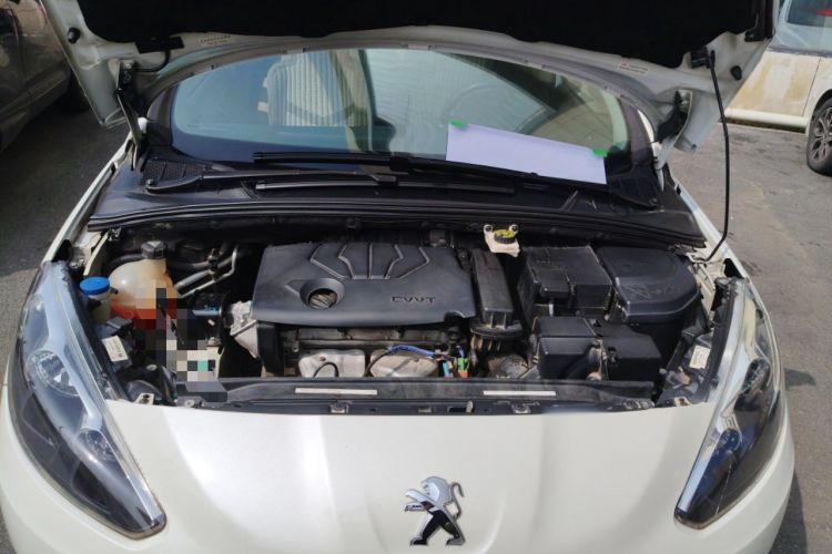 Used Peugeot 308 2014 Enjoy Edition Classic 1.6L Manual YouShang Model Engine Bay