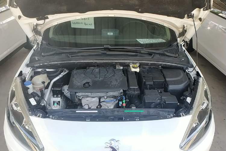 Used Peugeot 308 2014 Enjoyment Edition Classic 1.6L Automatic Fashion Model Engine Bay