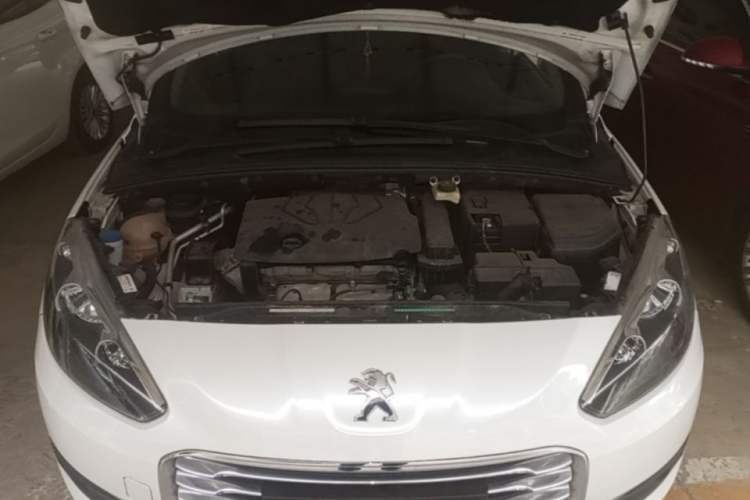Used Peugeot 308 2014 Enjoyment Edition Classic 1.6L Automatic Fashion Model Engine Bay