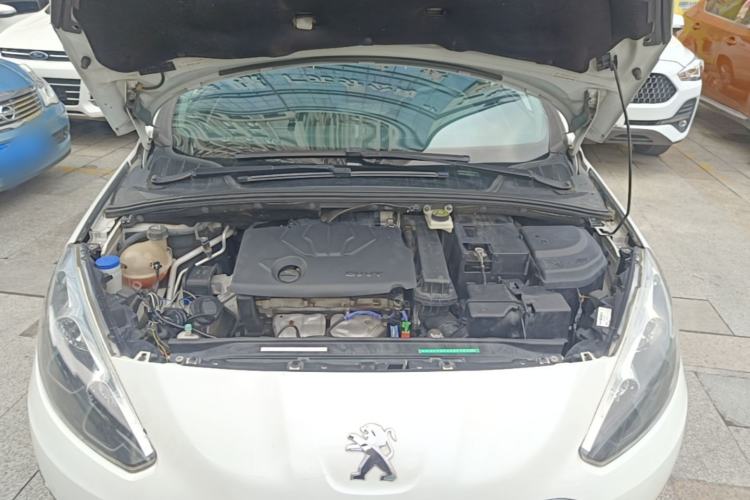 Used Peugeot 308 2014 Enjoy Edition Classic 1.6L Manual Fashion Model Engine Bay