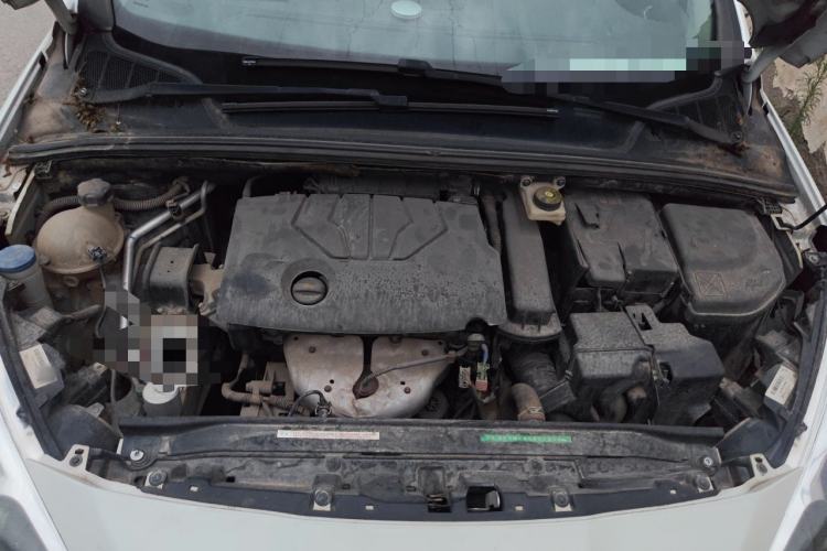 Used Peugeot 308 2014 Enjoy Edition Classic 1.6L Manual YouShang Model Engine Bay
