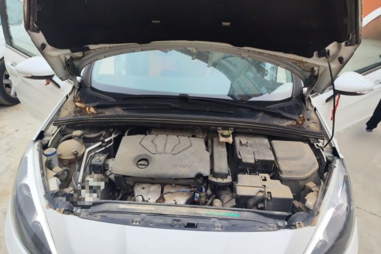 Used Peugeot 308 2014 Enjoy Edition Classic 1.6L Manual YouShang Model Engine Bay