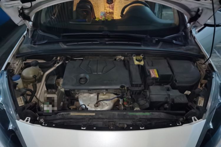 Used Peugeot 308 2014 Enjoyment Edition Classic 1.6L Automatic Fashion Model Engine Bay