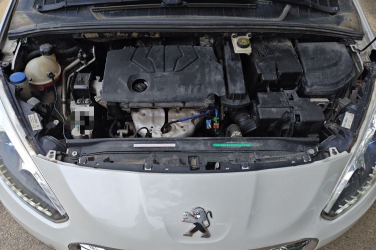 Used Peugeot 308 2014 Enjoy Edition Classic 1.6L Manual Fashion Model Engine Bay