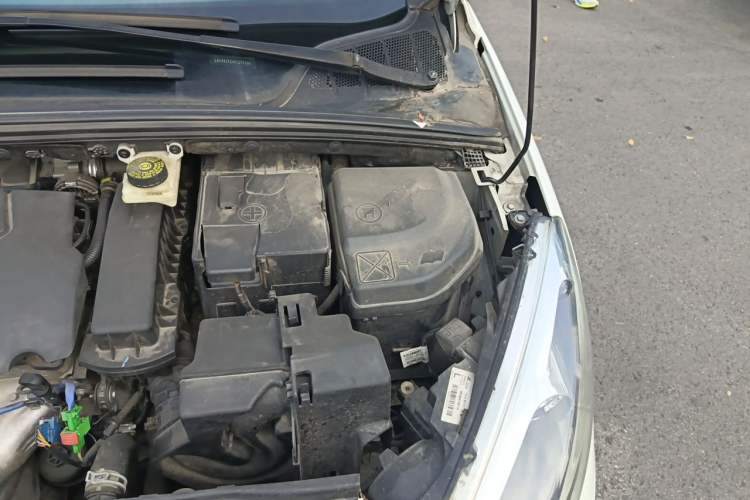 Used Peugeot 308 2014 Enjoy Edition Classic 1.6L Manual Fashion Model Engine Bay Left