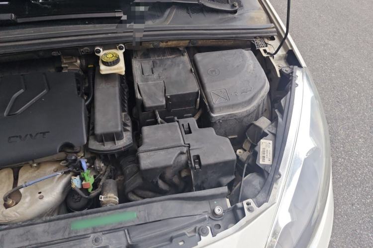 Used Peugeot 308 2014 Enjoy Edition Classic 1.6L Manual YouShang Model Engine Bay Left