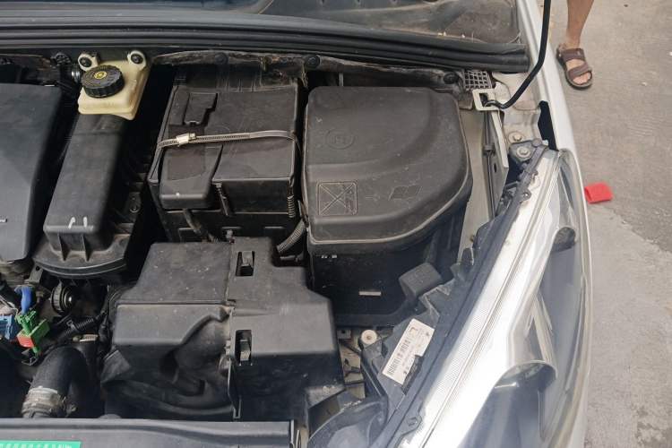 Used Peugeot 308 2014 Enjoy Edition Classic 1.6L Automatic Premium Model Engine Bay Left