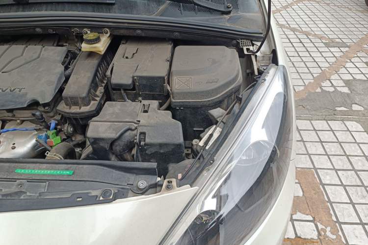 Used Peugeot 308 2014 Enjoyment Edition Classic 1.6L Automatic Fashion Model Engine Bay Left