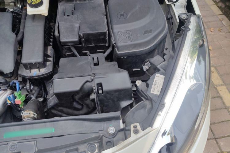 Used Peugeot 308 2014 Enjoy Edition Classic 1.6L Manual YouShang Model Engine Bay Left