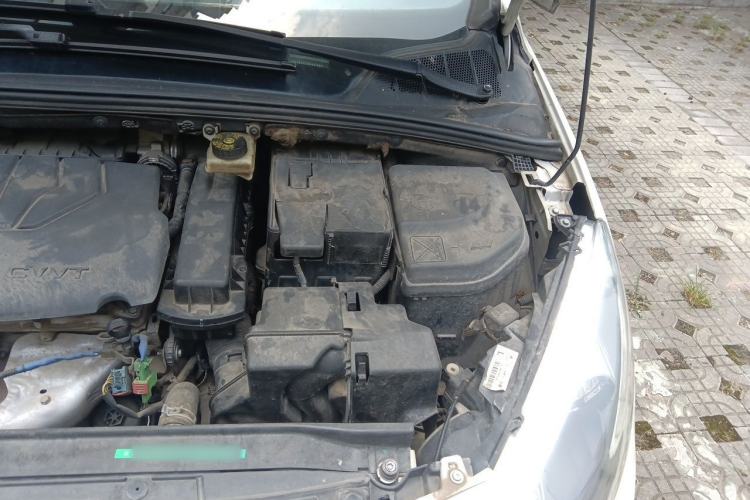 Used Peugeot 308 2014 Enjoy Edition Classic 1.6L Manual YouShang Model Engine Bay Left
