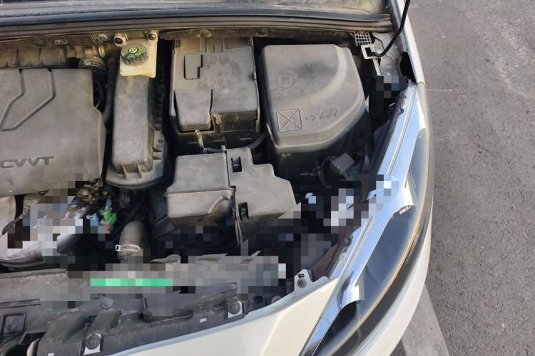 Used Peugeot 308 2014 Enjoy Edition Classic 1.6L Manual YouShang Model Engine Bay Left
