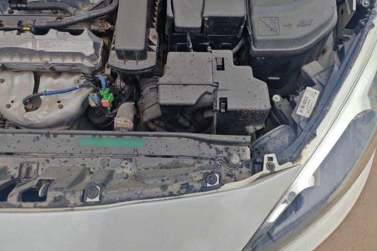 Used Peugeot 308 2014 Enjoy Edition Classic 1.6L Manual YouShang Model Engine Bay Left