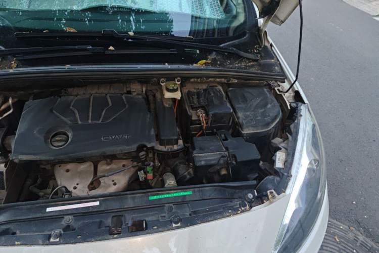 Used Peugeot 308 2014 Enjoy Edition Classic 1.6L Manual YouShang Model Engine Bay Left