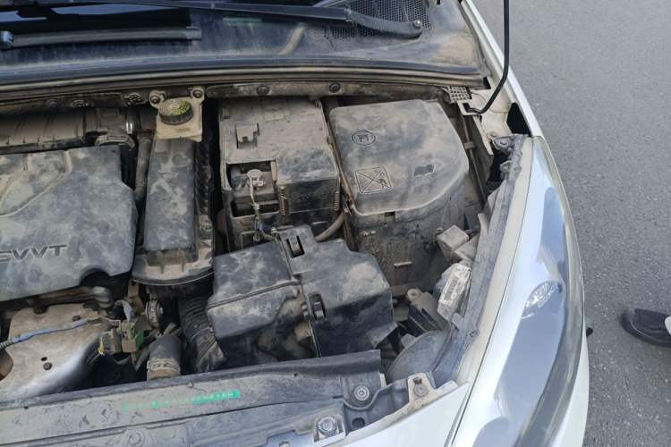 Used Peugeot 308 2014 Enjoy Edition Classic 1.6L Manual YouShang Model Engine Bay Left
