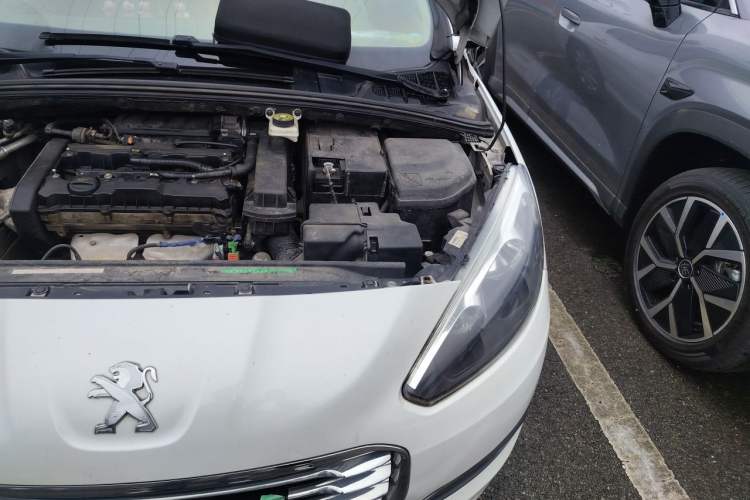 Used Peugeot 308 2014 Enjoy Edition Classic 1.6L Automatic Premium Model Engine Bay Left