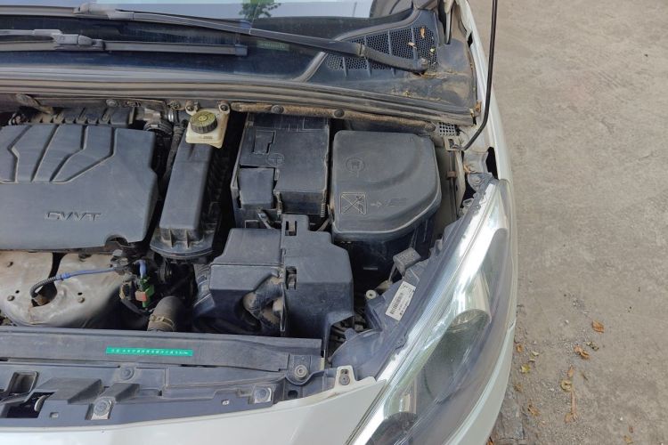 Used Peugeot 308 2014 Enjoy Edition Classic 1.6L Manual YouShang Model Engine Bay Left