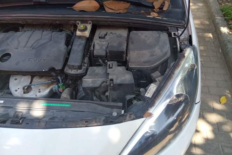 Used Peugeot 308 2014 Enjoy Edition Classic 1.6L Manual YouShang Model Engine Bay Left