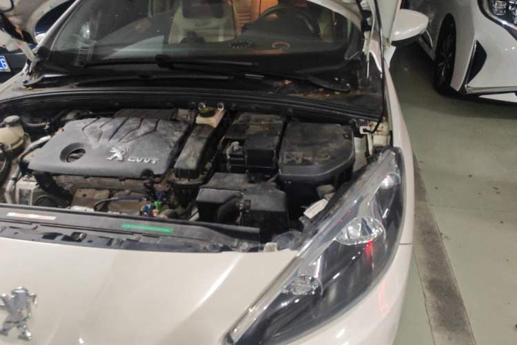 Used Peugeot 308 2014 Enjoy Edition Classic 1.6L Manual Fashion Model Engine Bay Left