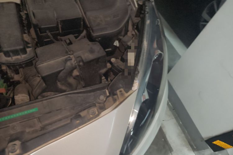 Used Peugeot 308 2014 Enjoy Edition Classic 1.6L Manual YouShang Model Engine Bay Left