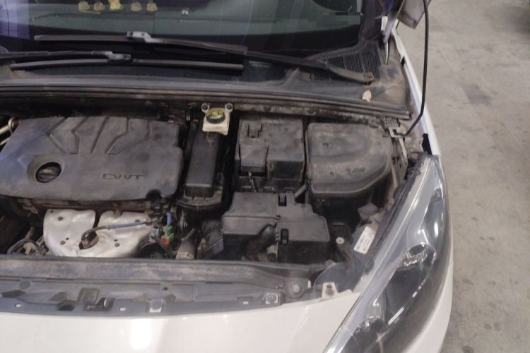 Used Peugeot 308 2014 Enjoy Edition Classic 1.6L Manual YouShang Model Engine Bay Left