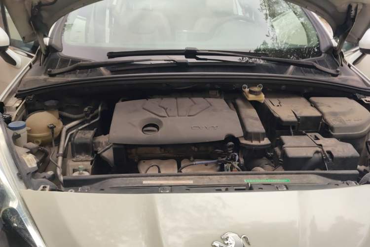 Used Peugeot 308 2014 Enjoyment Edition Classic 1.6L Automatic Fashion Model Engine Bay