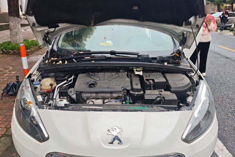Used Peugeot 308 2014 Enjoy Edition Classic 1.6L Automatic Premium Model Engine Bay
