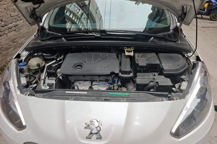Used Peugeot 308 2014 Enjoy Edition Classic 1.6L Automatic Premium Model Engine Bay