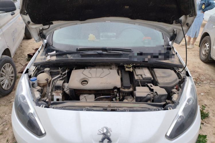 Used Peugeot 308 2014 Enjoy Edition Classic 1.6L Manual YouShang Model Engine Bay