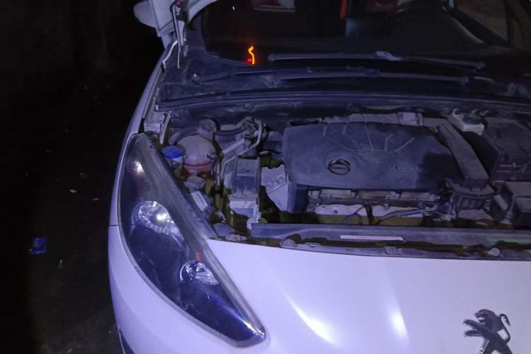 Used Peugeot 308 2014 Enjoy Edition Classic 1.6L Manual YouShang Model Engine Bay Right