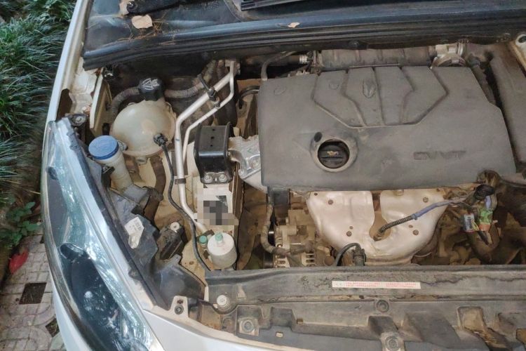 Used Peugeot 308 2014 Enjoy Edition Classic 1.6L Manual YouShang Model Engine Bay Right