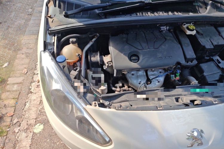 Used Peugeot 308 2014 Enjoy Edition Classic 1.6L Manual YouShang Model Engine Bay Right