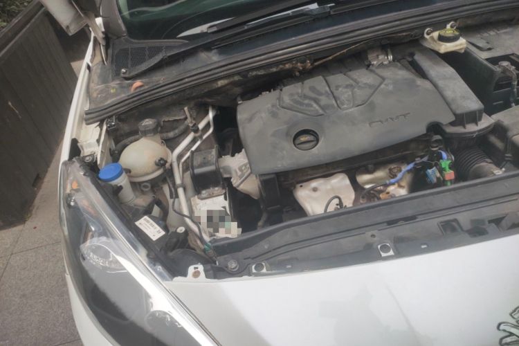 Used Peugeot 308 2014 Enjoy Edition Classic 1.6L Manual YouShang Model Engine Bay Right