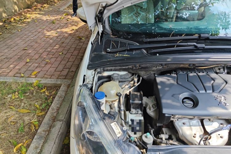 Used Peugeot 308 2014 Enjoy Edition Classic 1.6L Manual YouShang Model Engine Bay Right
