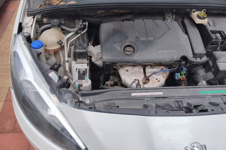Used Peugeot 308 2014 Enjoy Edition Classic 1.6L Manual YouShang Model Engine Bay Right