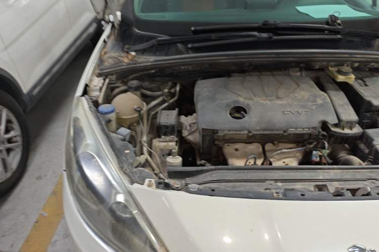 Used Peugeot 308 2014 Enjoy Edition Classic 1.6L Manual YouShang Model Engine Bay Right