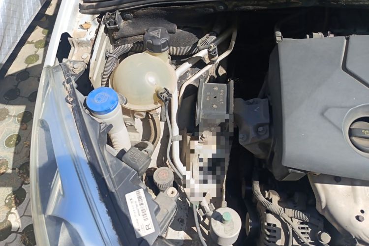 Used Peugeot 308 2014 Enjoy Edition Classic 1.6L Manual Fashion Model Engine Bay Right