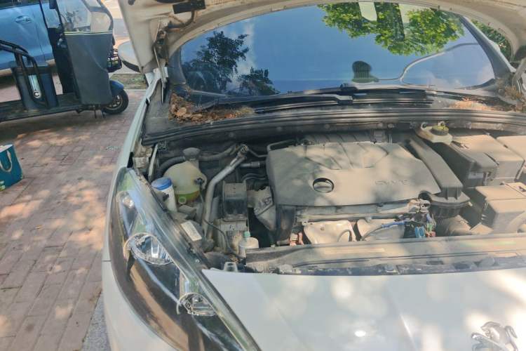 Used Peugeot 308 2014 Enjoy Edition Classic 1.6L Manual YouShang Model Engine Bay Right