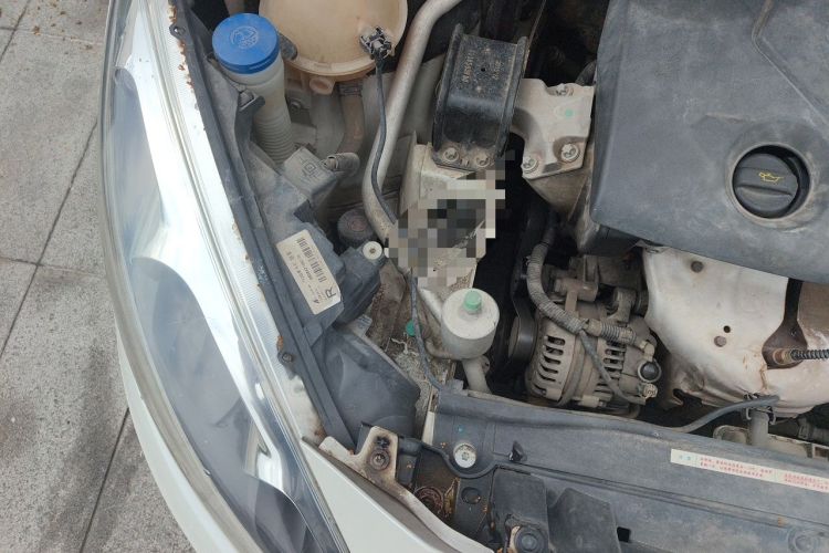 Used Peugeot 308 2014 Enjoy Edition Classic 1.6L Manual YouShang Model Engine Bay Right
