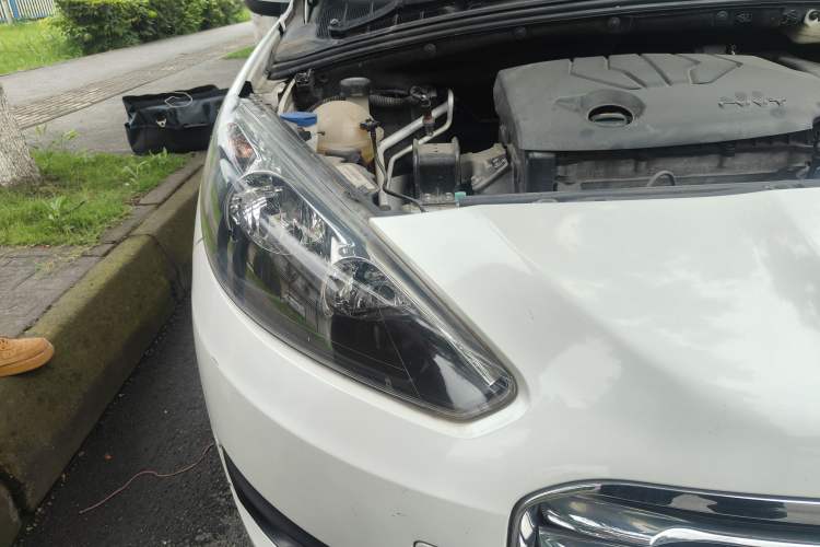 Used Peugeot 308 2014 Enjoy Edition Classic 1.6L Manual Fashion Model Engine Bay Right