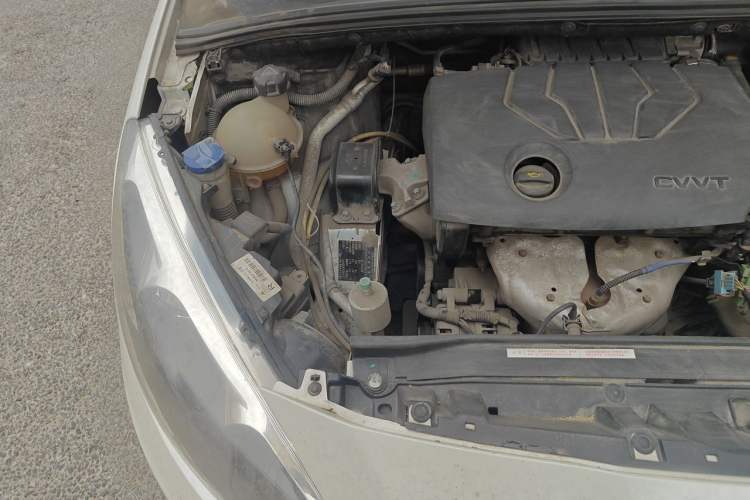 Used Peugeot 308 2014 Enjoy Edition Classic 1.6L Manual YouShang Model Engine Bay Right