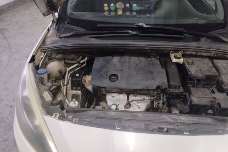Used Peugeot 308 2014 Enjoy Edition Classic 1.6L Manual YouShang Model Engine Bay Right