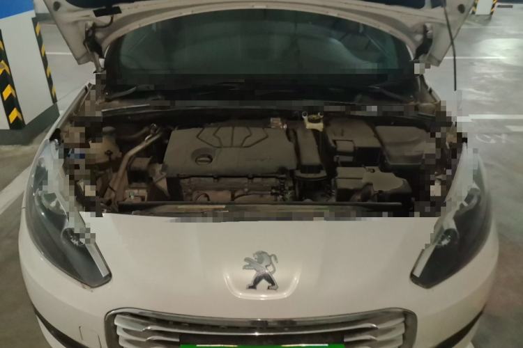 Used Peugeot 308 2014 Enjoy Edition Classic 1.6L Manual YouShang Model Engine Bay