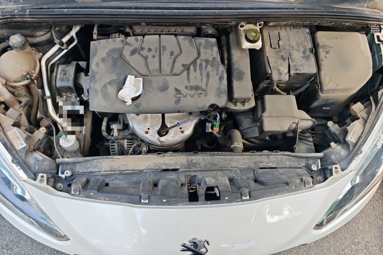 Used Peugeot 308 2014 Enjoy Edition Classic 1.6L Manual YouShang Model Engine Bay