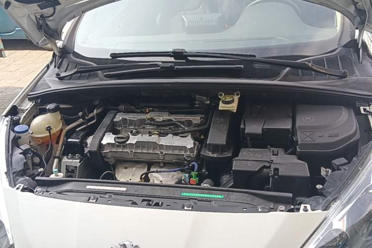 Used Peugeot 308 2014 Enjoyment Edition Classic 1.6L Automatic Fashion Model Engine Bay