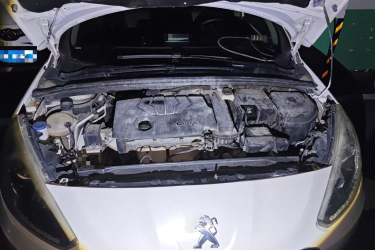 Used Peugeot 308 2014 Enjoyment Edition Classic 1.6L Automatic Fashion Model Engine Bay