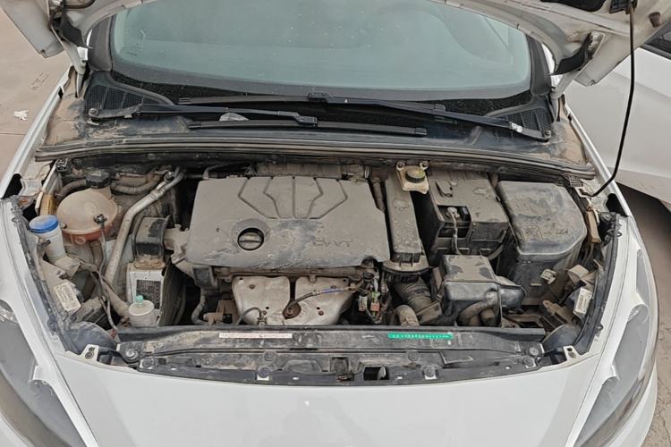 Used Peugeot 308 2014 Enjoy Edition Classic 1.6L Manual YouShang Model Engine Bay