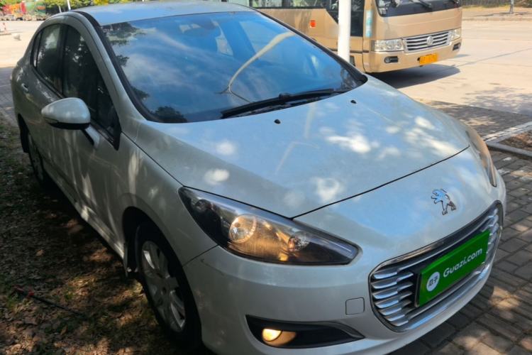 Used Peugeot 308 2014 Enjoy Edition Classic 1.6L Manual YouShang Model Exterior 1