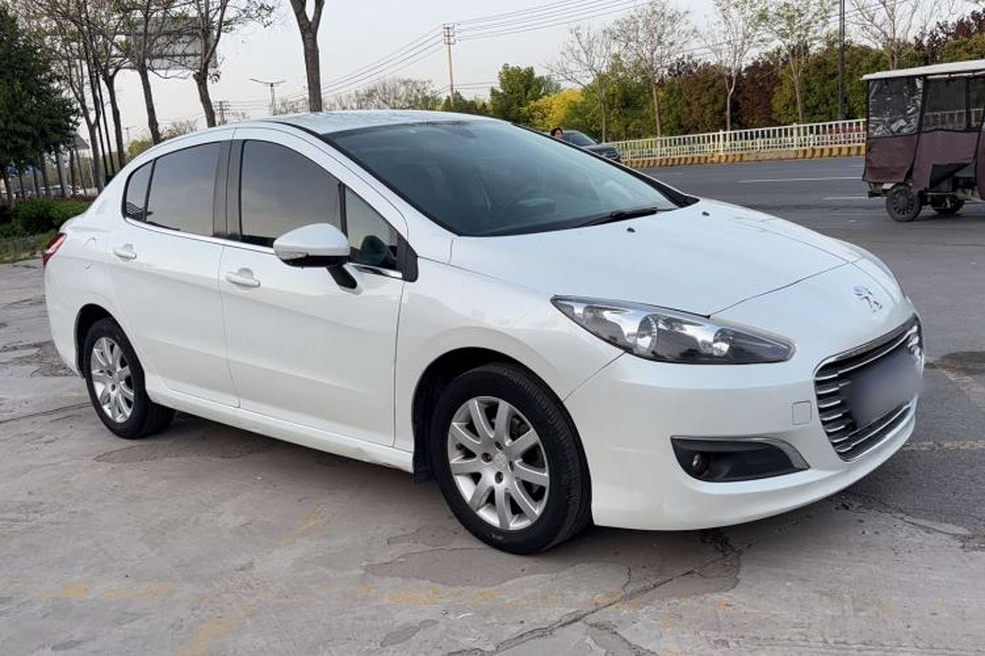 Used Peugeot 308 2014 Enjoy Edition Classic 1.6L Manual YouShang Model Exterior 2
