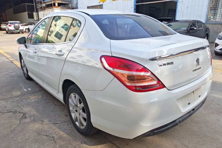 Used Peugeot 308 2014 Enjoyment Edition Classic 1.6L Automatic Fashion Model Exterior 2
