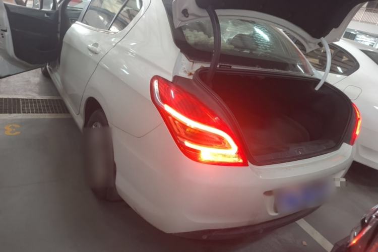 Used Peugeot 308 2014 Enjoy Edition Classic 1.6L Automatic Premium Model Exterior 2